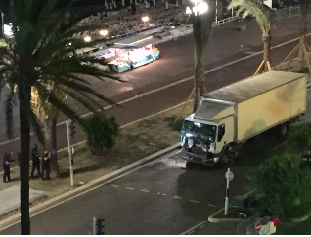 Attaque à Nice : 73 morts écrasés, une centaine de blessés